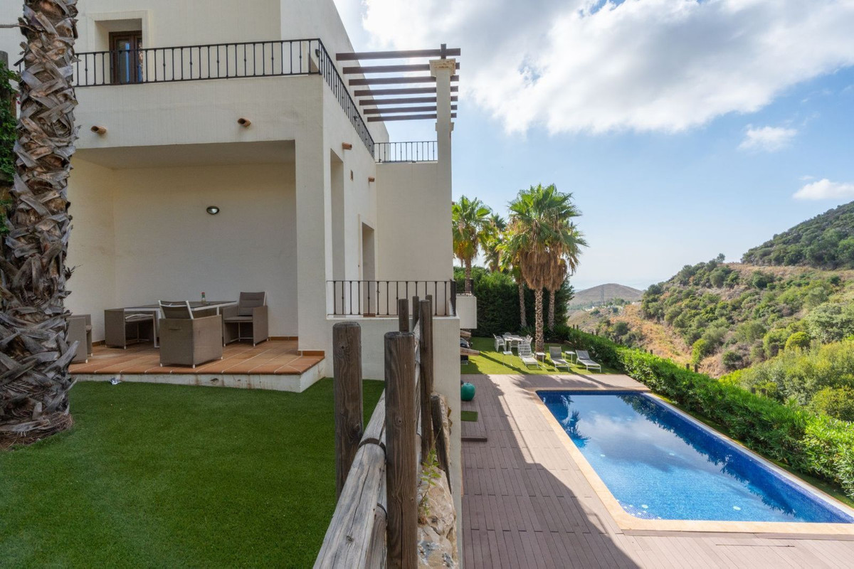 Villa for sale in Benahavís 7