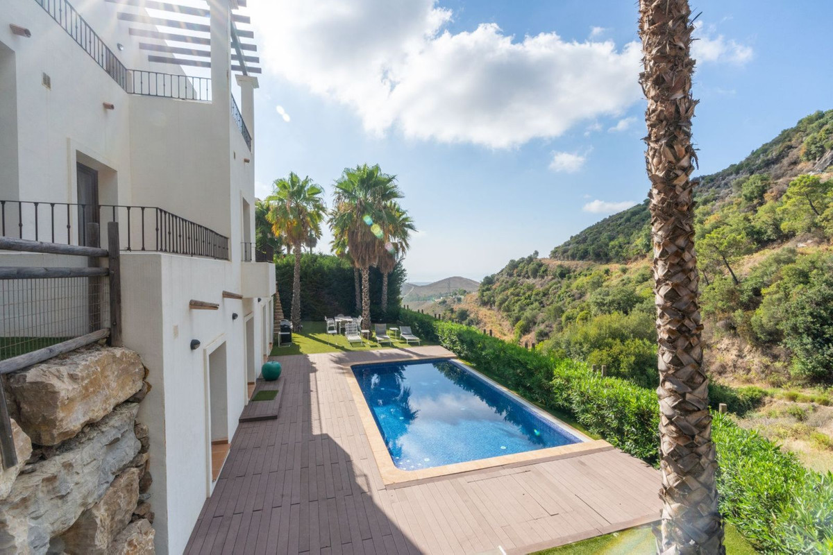 Villa for sale in Benahavís 8