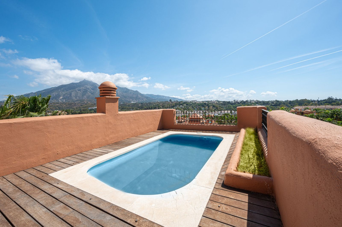 Penthouse for sale in Marbella - Nueva Andalucía 14