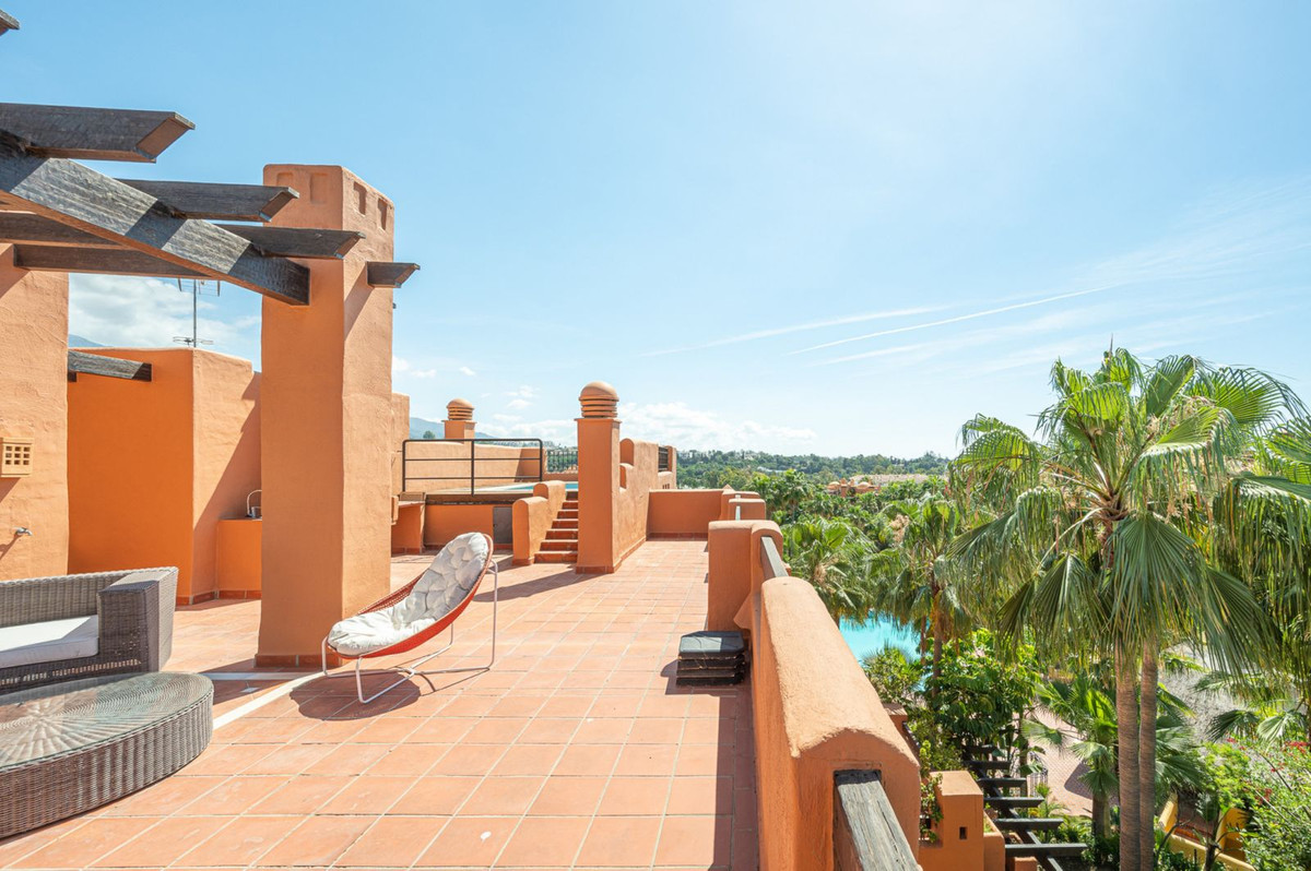 Penthouse for sale in Marbella - Nueva Andalucía 4