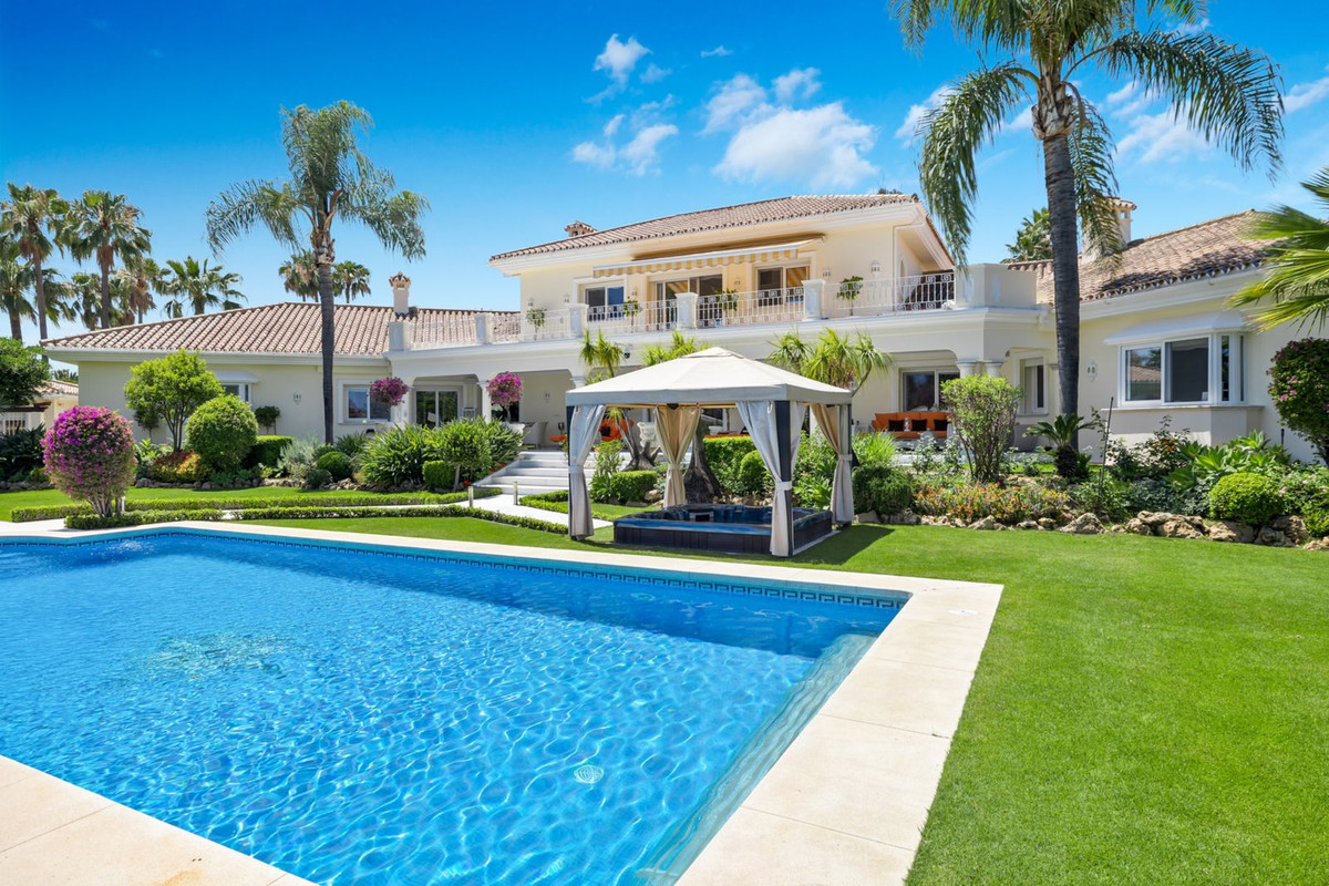 Вилла для продажи в Marbella - Nueva Andalucía 1