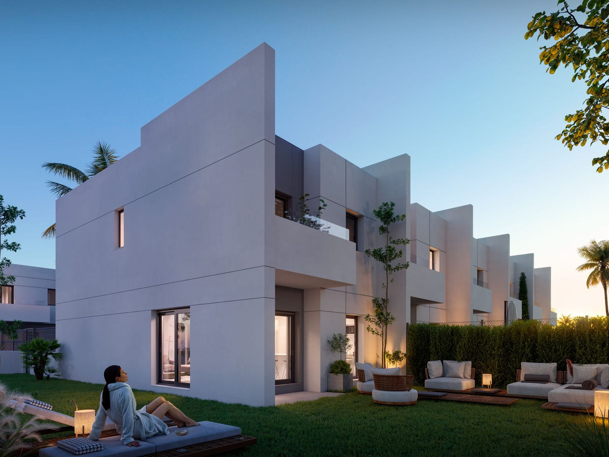 Property Image 605050-torre-del-mar-townhouses-3-3