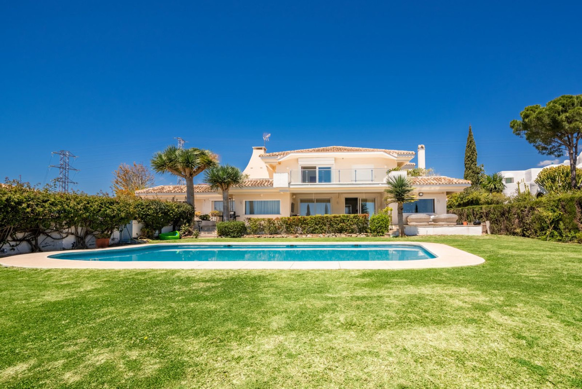 Property Image 605108-benahavis---town-villa-11-7