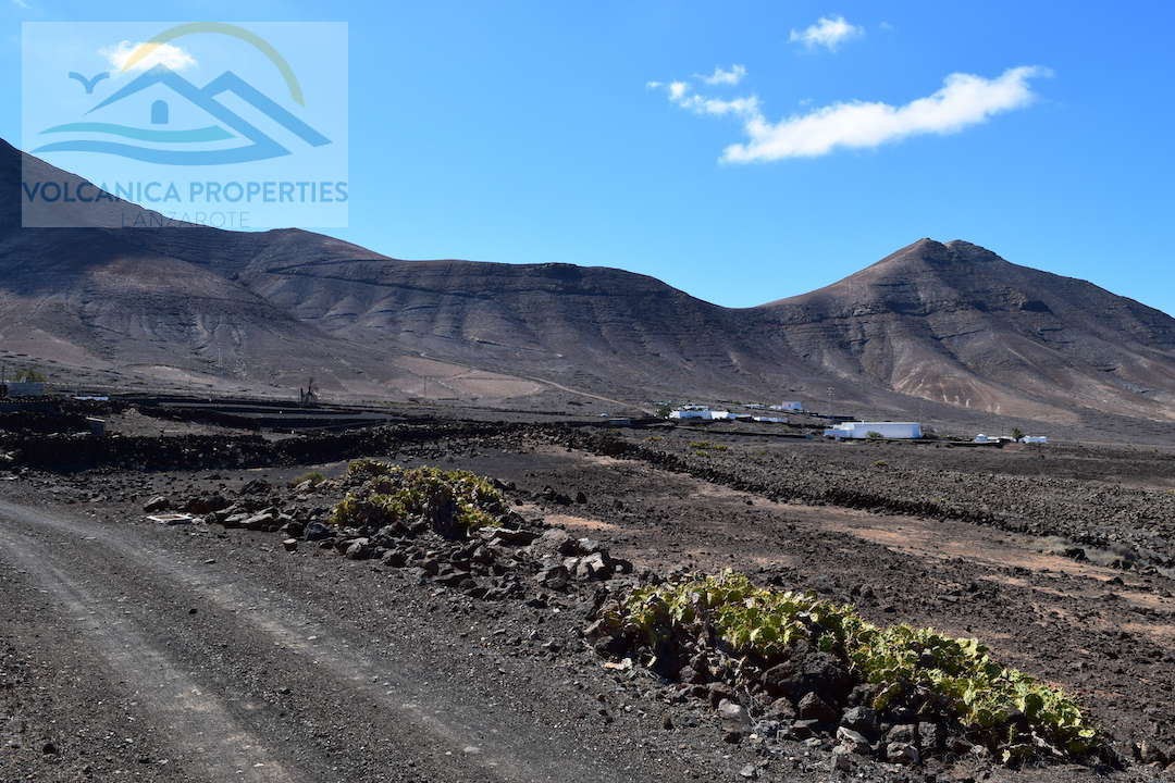 Działka na sprzedaż w Lanzarote 2