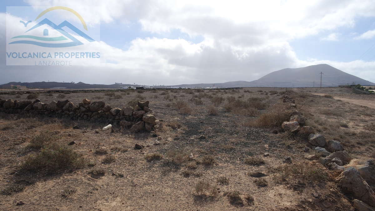 Plot à vendre à Lanzarote 7