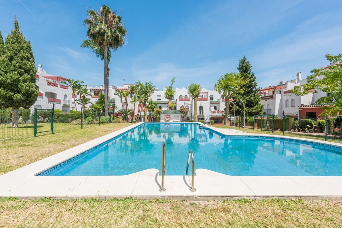 Townhouse te koop in Málaga 26