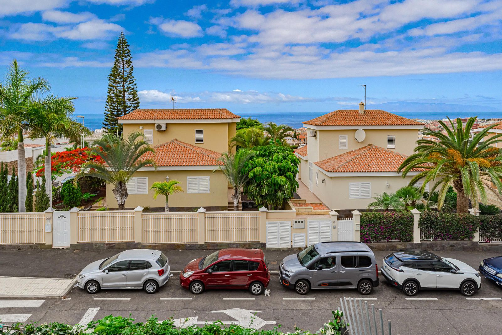 Townhouse na sprzedaż w Tenerife 1