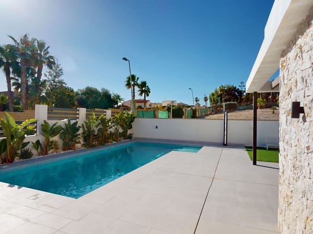 Villa for sale in Alicante 4