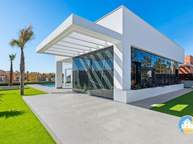 Villa for sale in Alicante 11