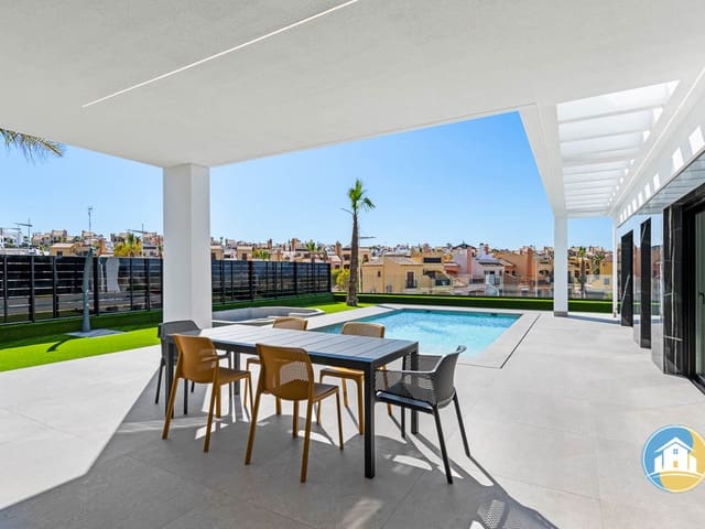 Villa for sale in Alicante 13