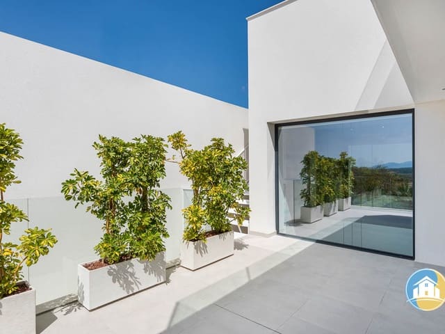 Villa for sale in Alicante 30