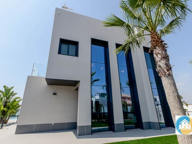 Villa te koop in Alicante 82