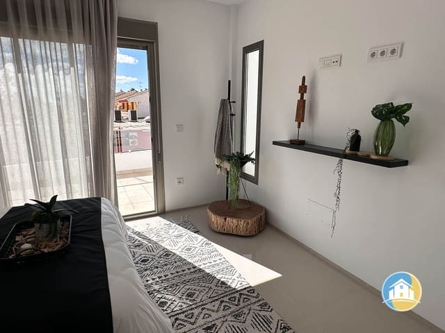 Villa for sale in Los Alcázares 45