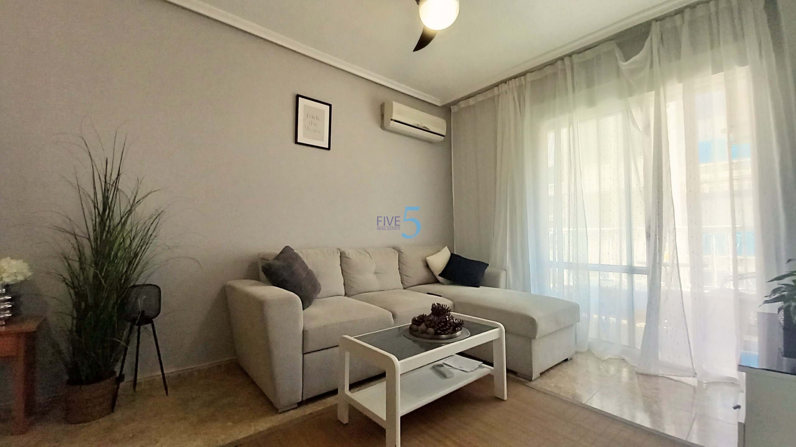 Apartment for sale in Torrevieja and surroundings 4