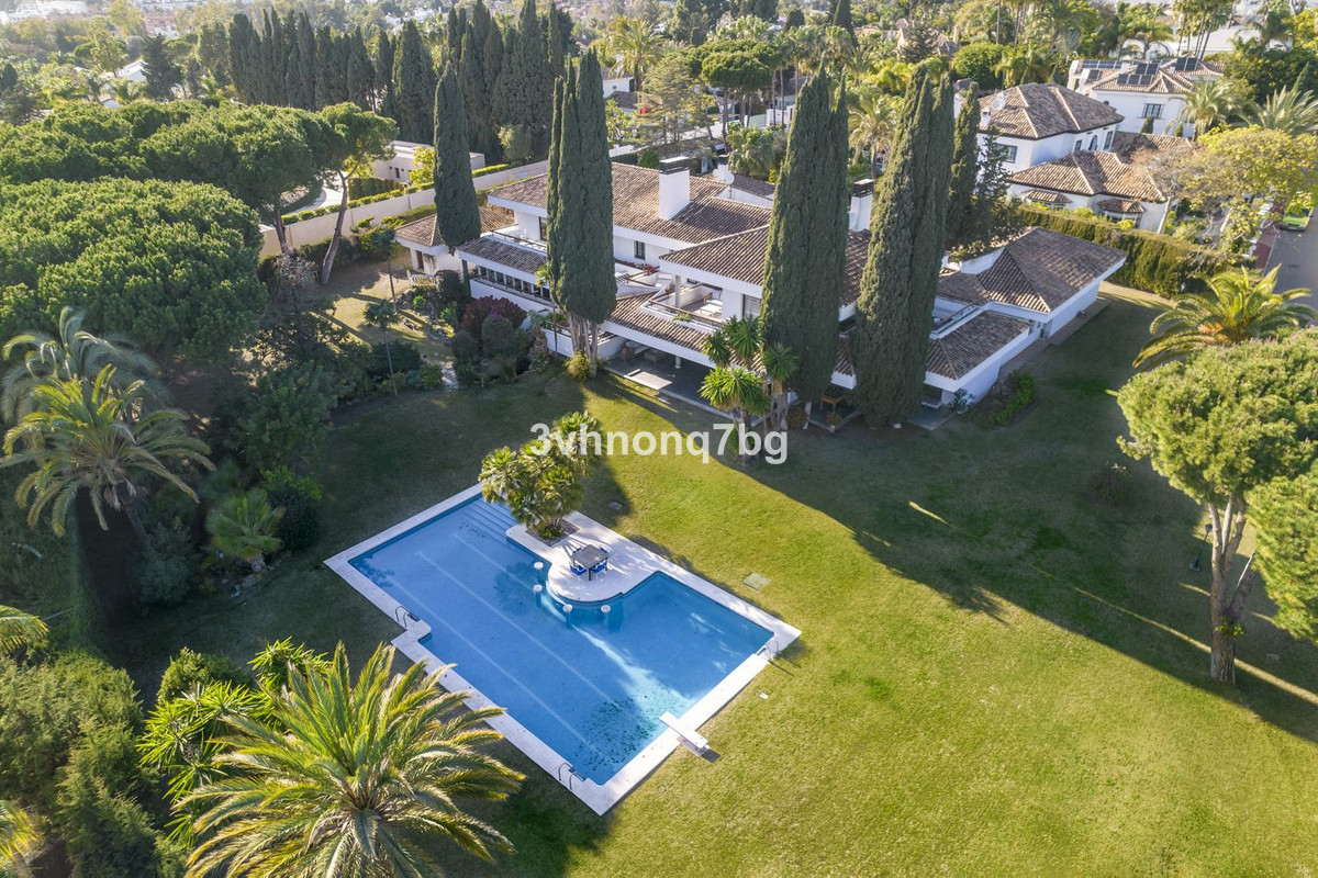 Villa for sale in Marbella - San Pedro and Guadalmina 1