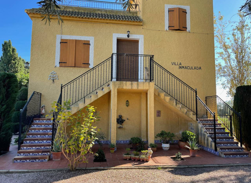 Villa till salu i Alicante 37