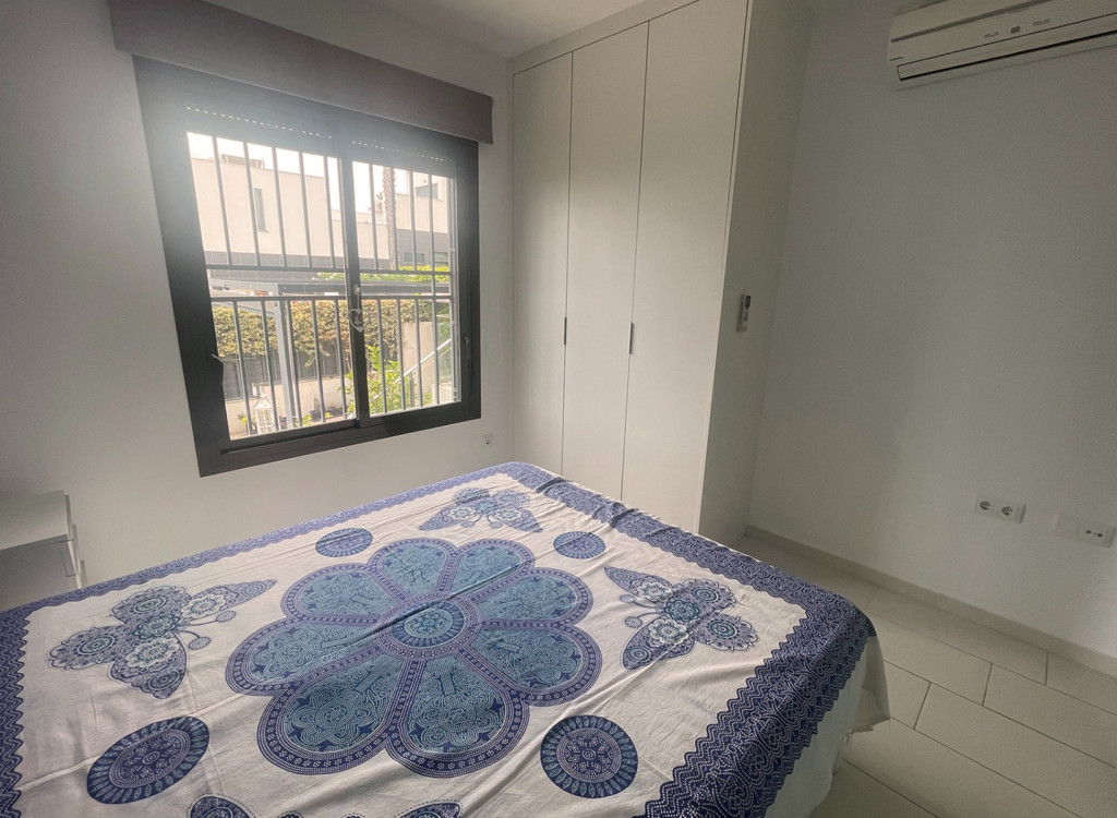 Apartamento en venta en Alicante 11