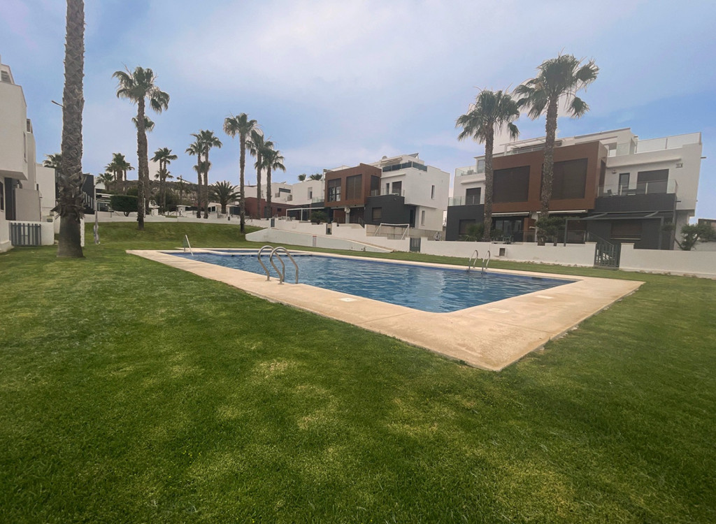 Apartamento en venta en Alicante 2