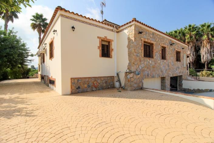 Countryhome for sale in Alicante 45