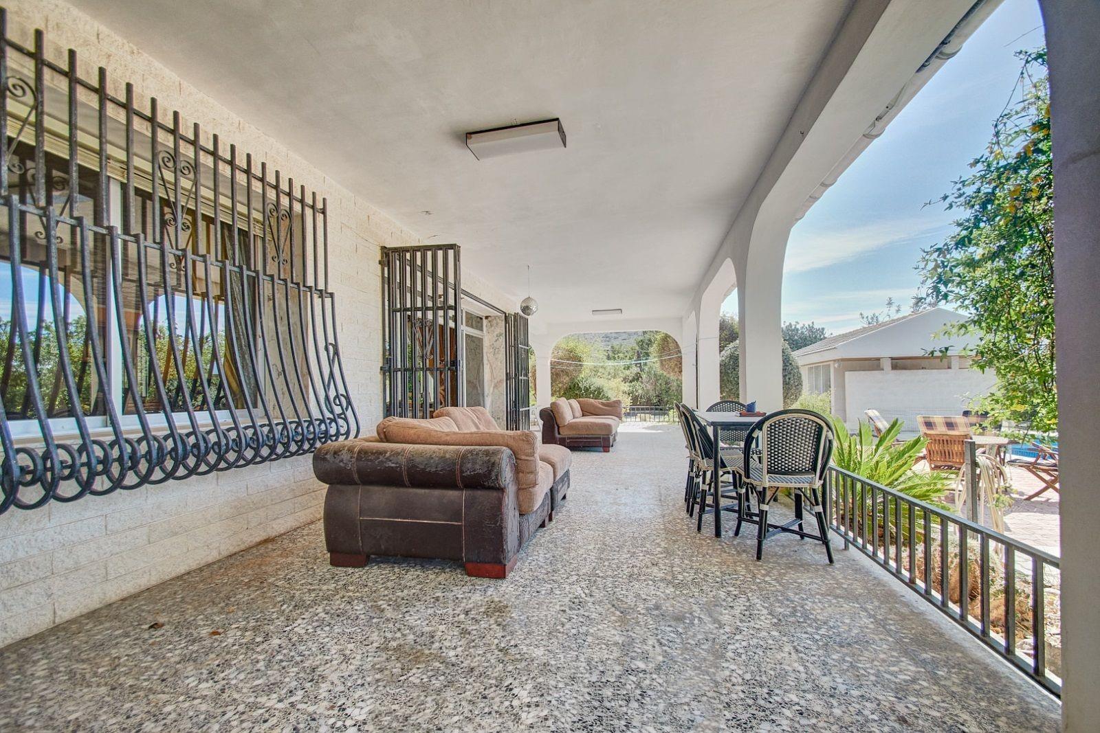 Villa for sale in Alicante 22