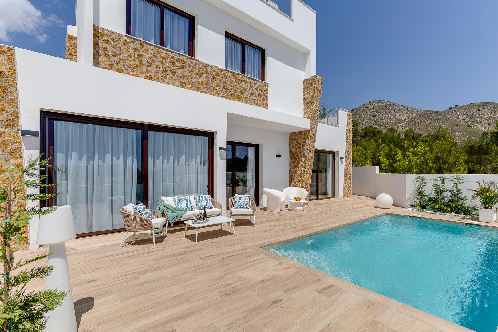 Villa for sale in Alicante 38