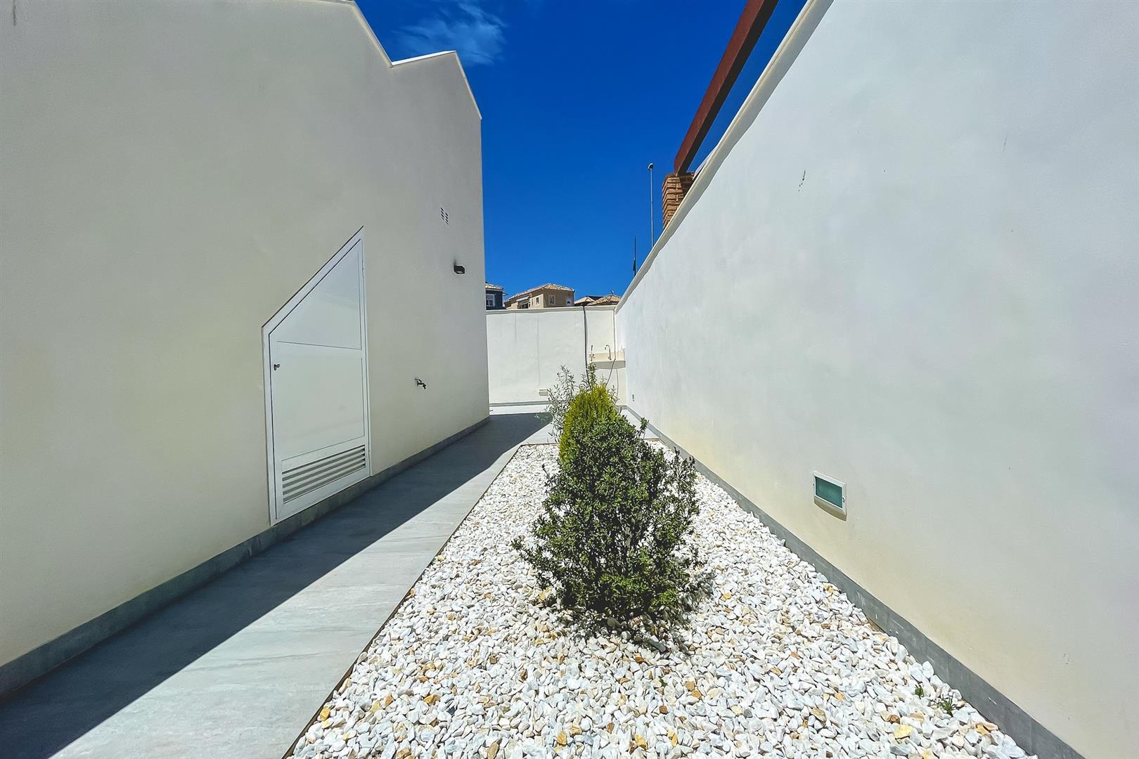 Haus zum Verkauf in Alicante 15
