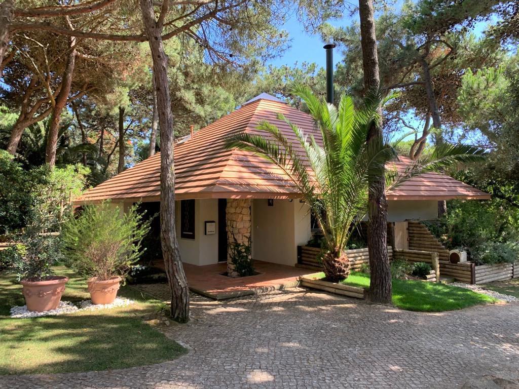 Villa for sale in Cascais and Estoril 34