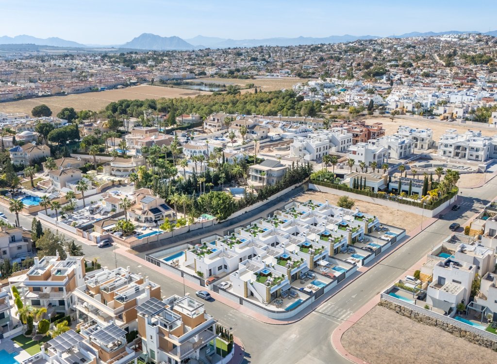 Chalé en venta en Ciudad Quesada 8