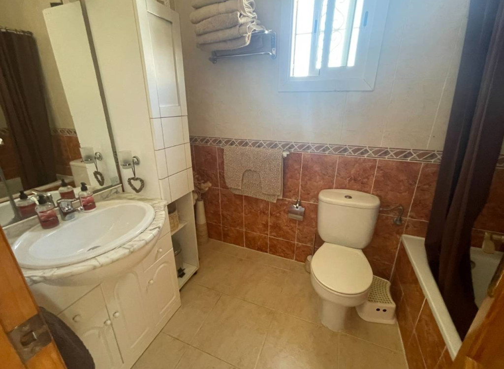 Villa à vendre à Alicante 14