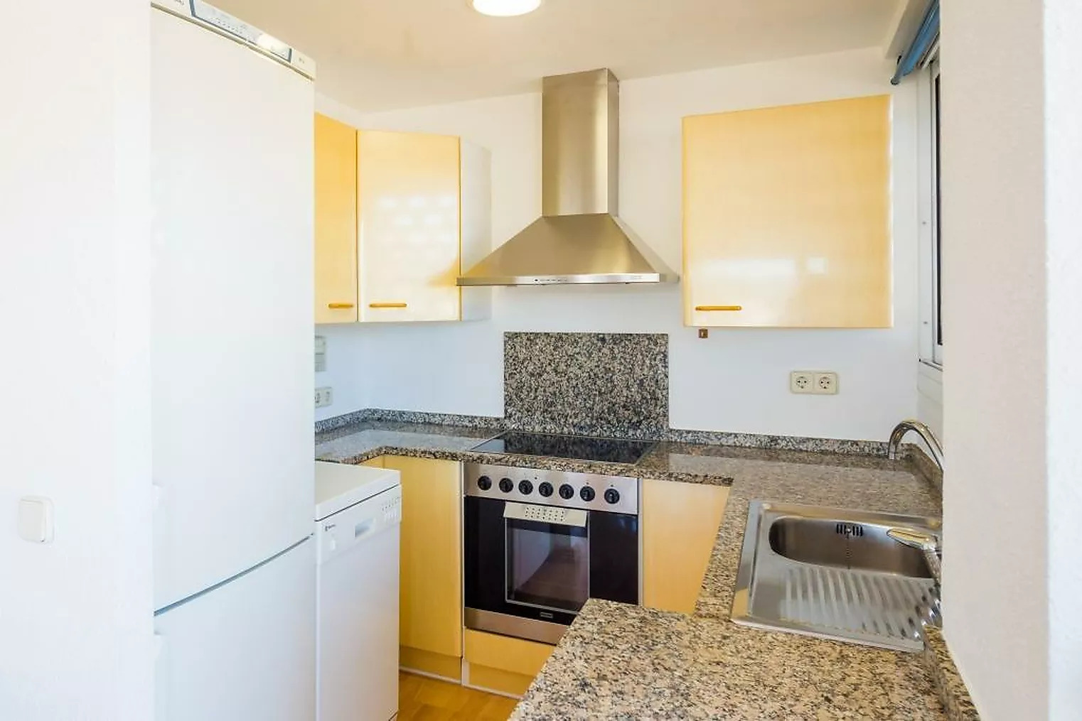 Apartament na sprzedaż w Platja d´Aro 11