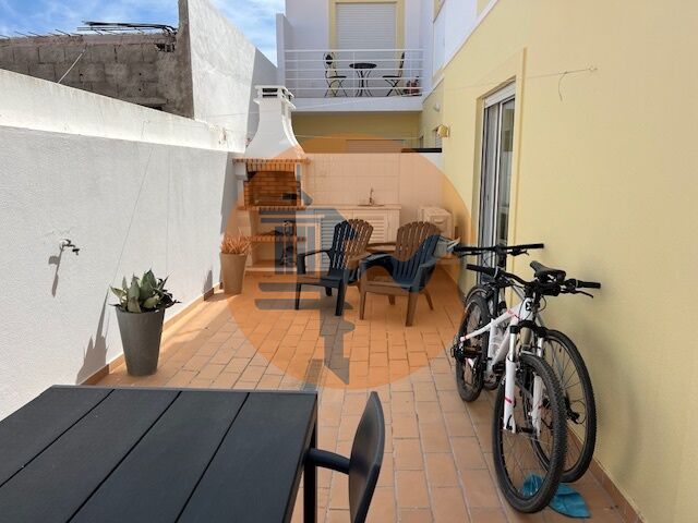 Appartement te koop in Faro 2