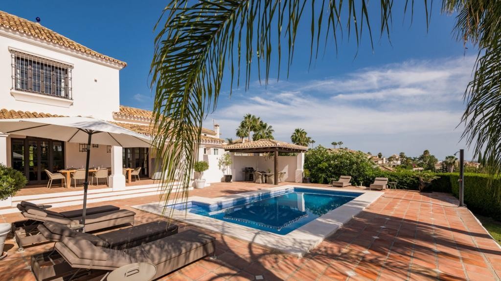 Villa te koop in Alicante 3