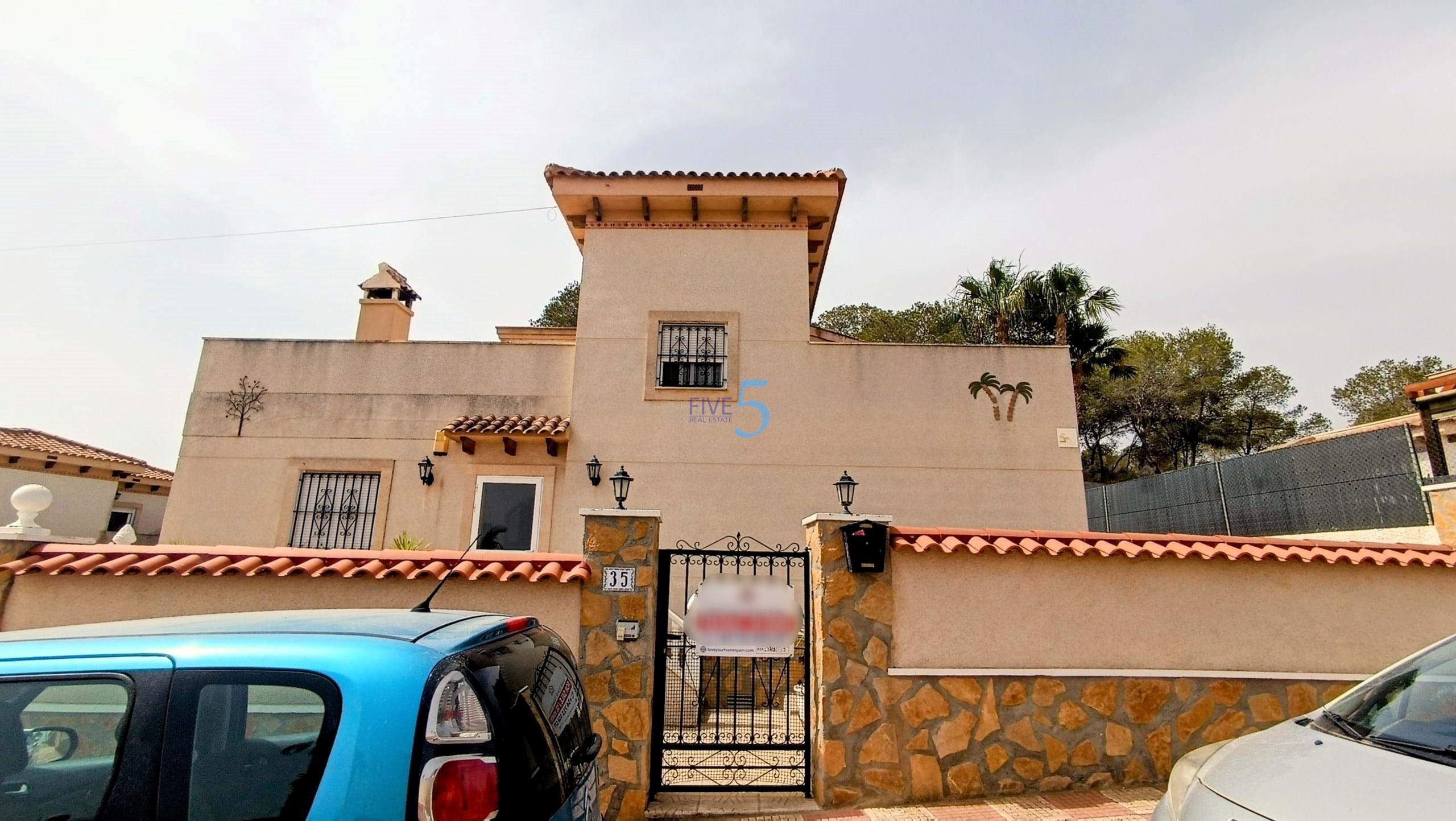 Villa till salu i Alicante 22