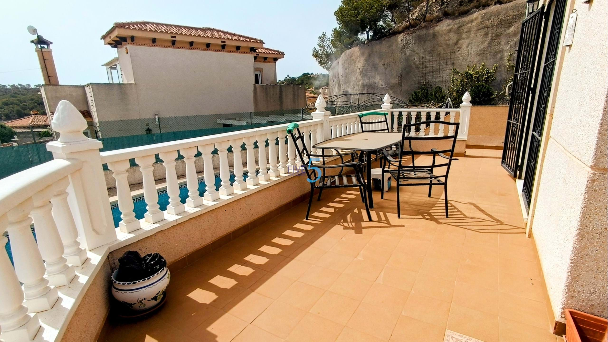 Villa for sale in Alicante 5