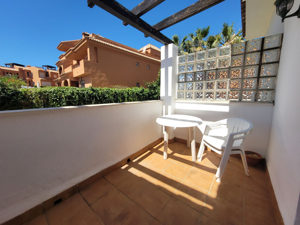 Townhouse for sale in Manilva 16
