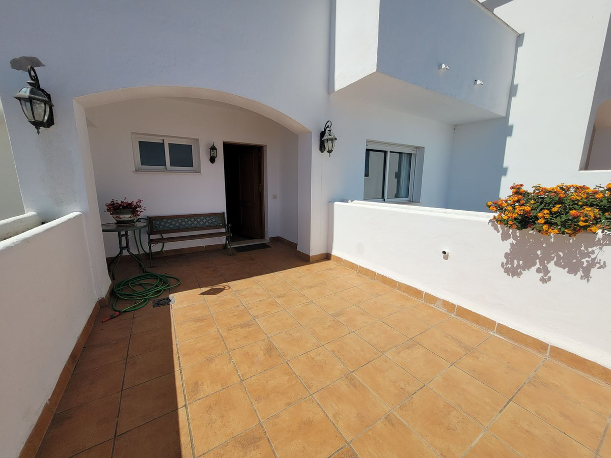 Townhouse for sale in Manilva 3