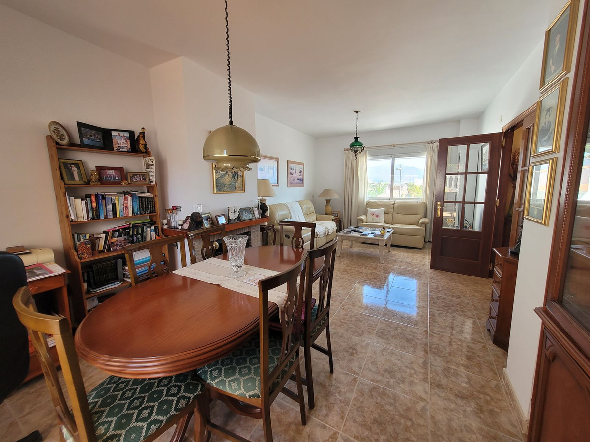 Townhouse for sale in Manilva 8