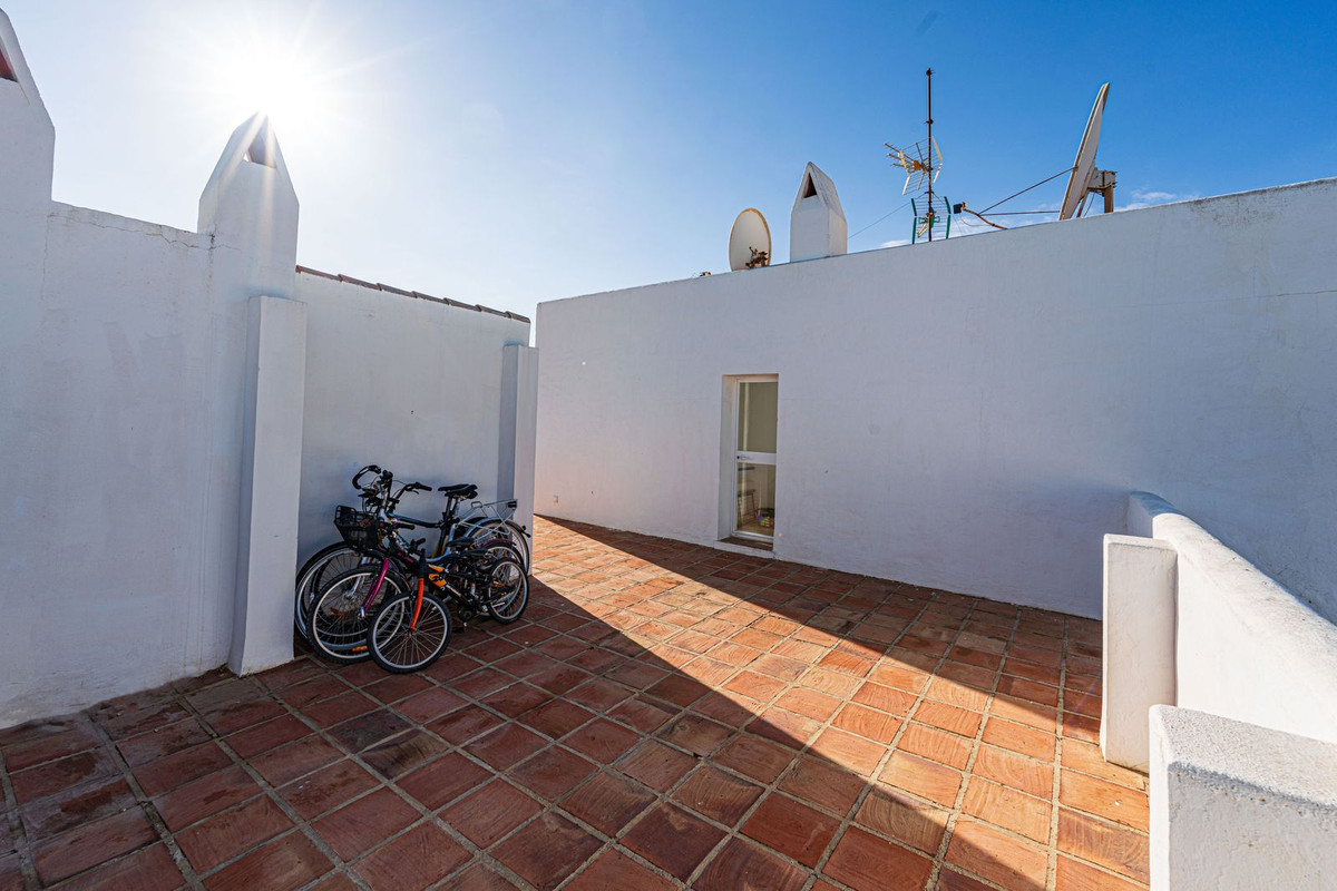 Penthouse te koop in Casares 45