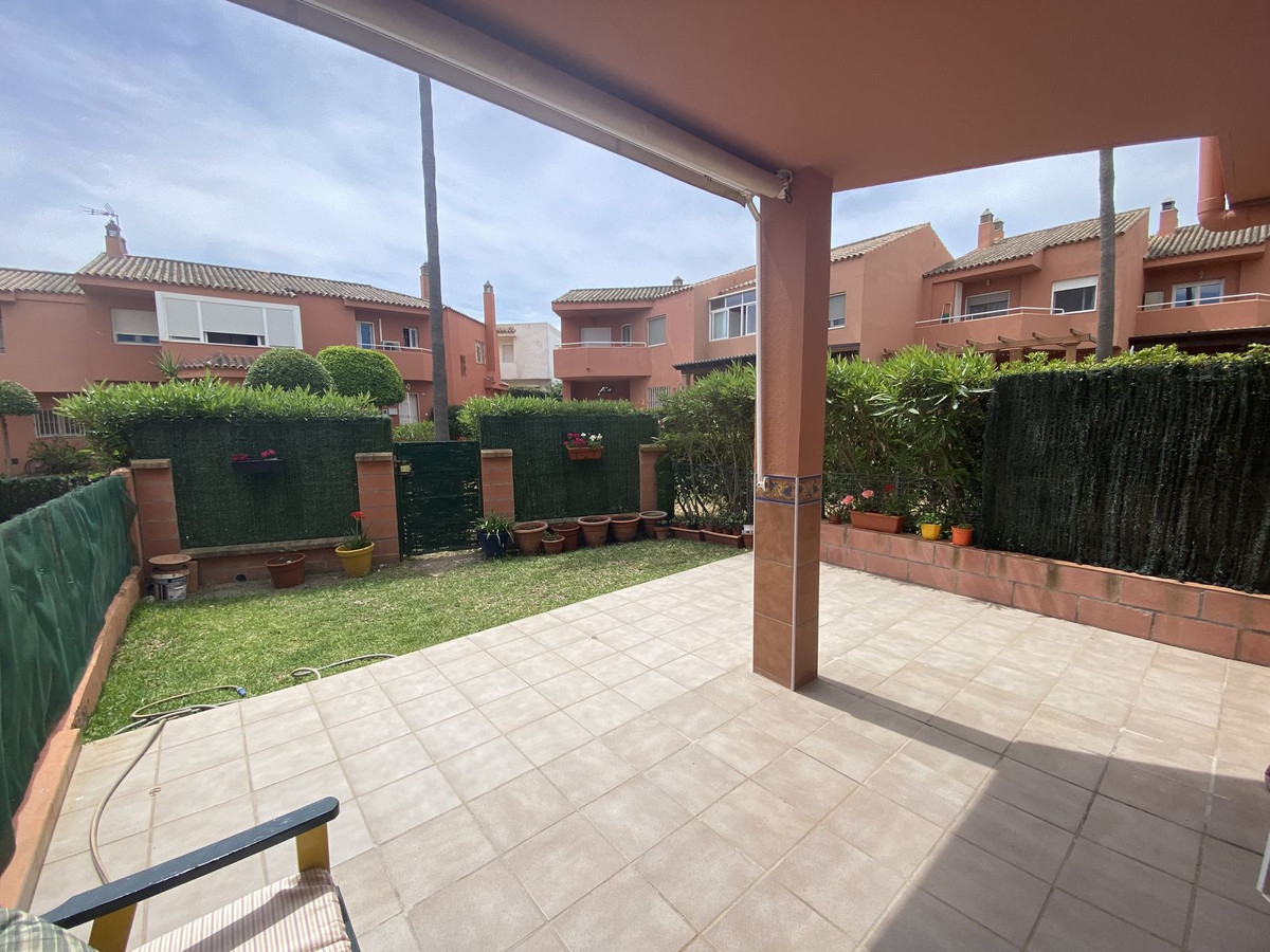 Townhouse for sale in Manilva 3