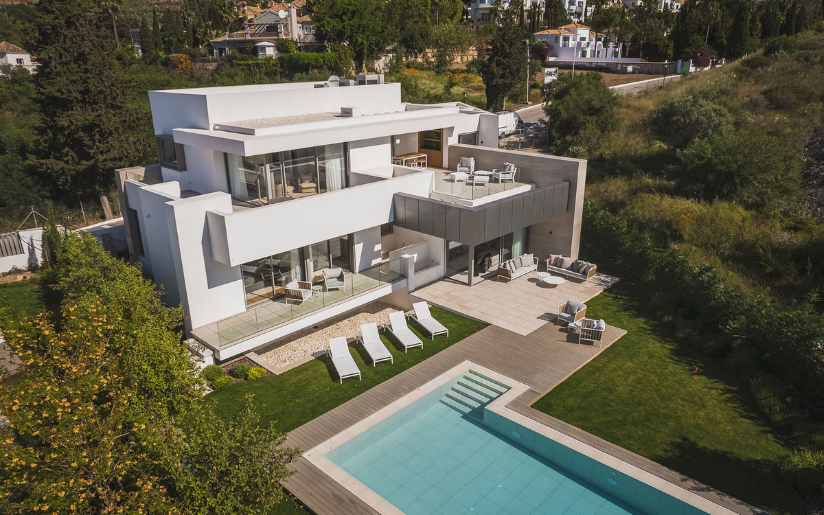 Villa à vendre à Estepona 10