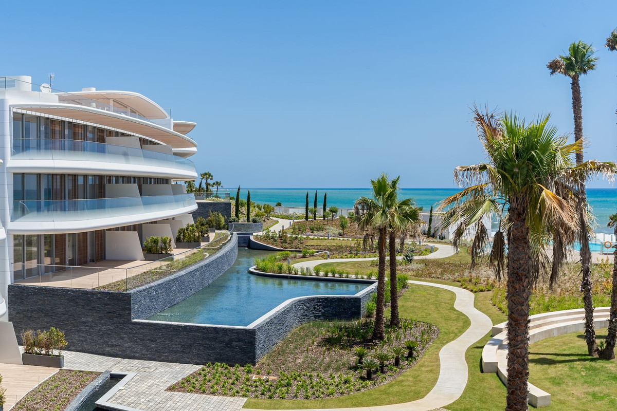 Penthouse te koop in Estepona 32