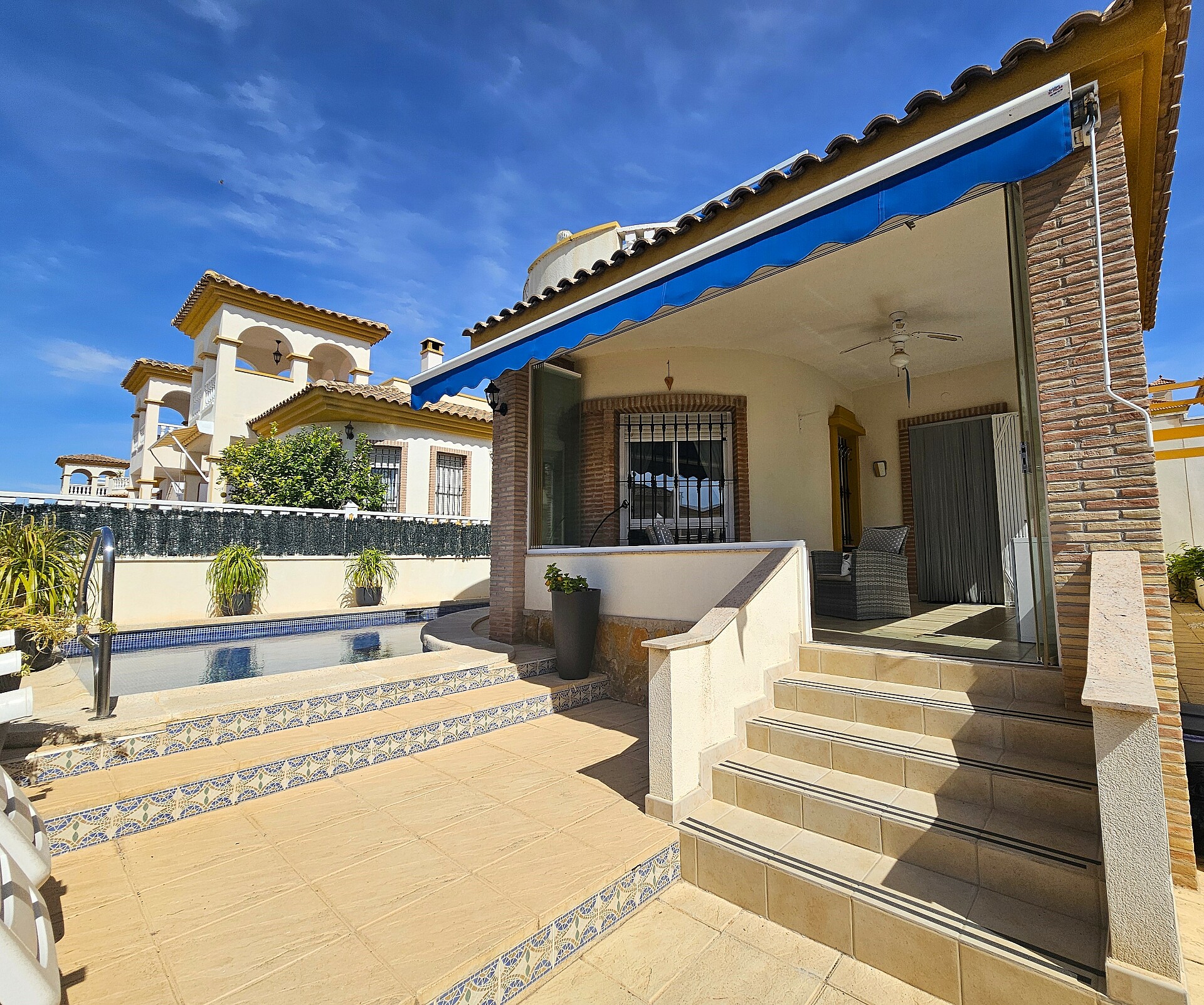 Villa till salu i Alicante 21