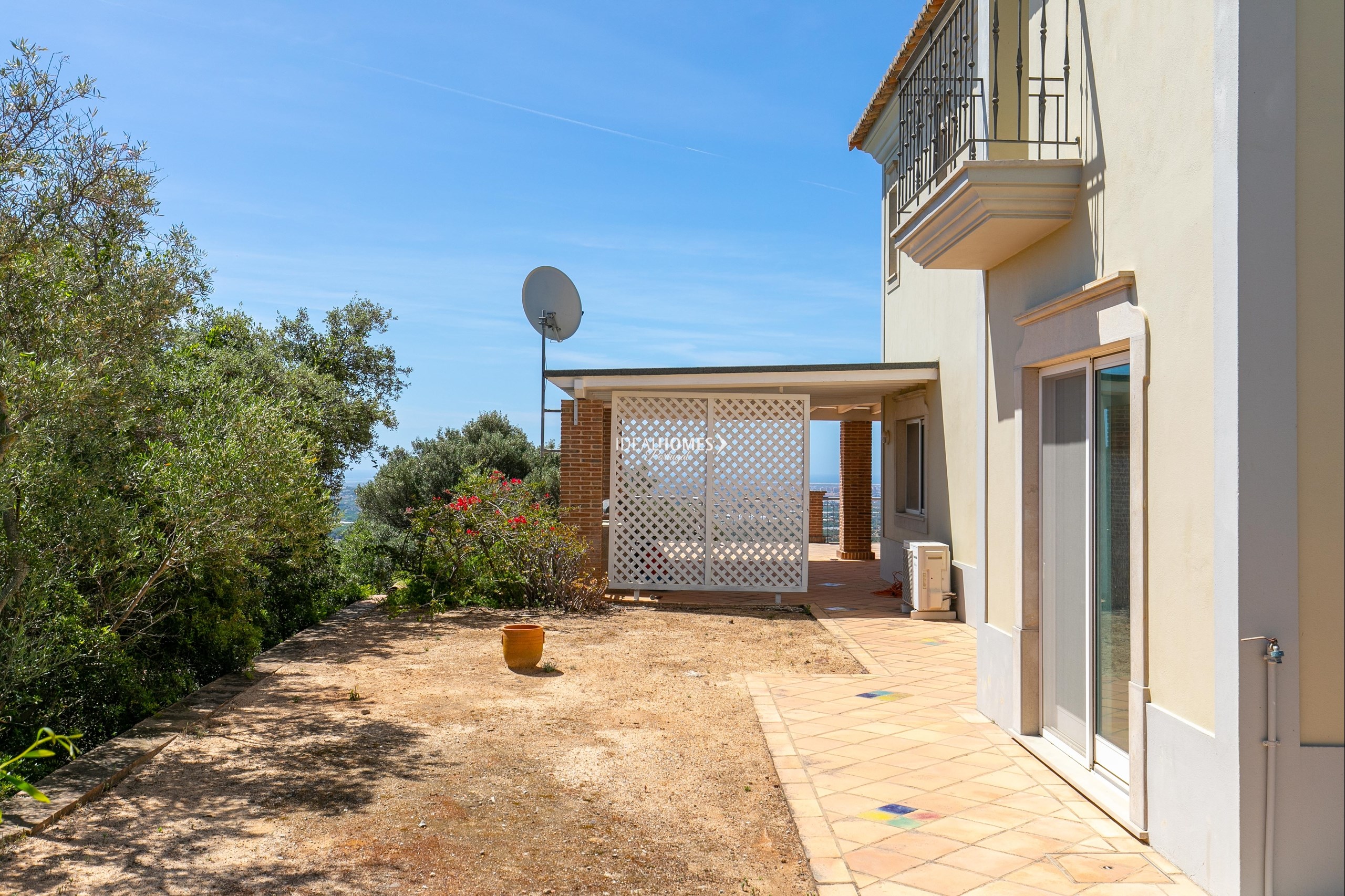 Villa à vendre à Faro 23