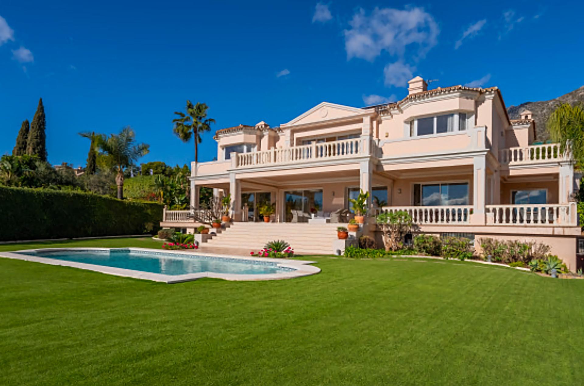 Villa for sale in Marbella - Golden Mile and Nagüeles 27