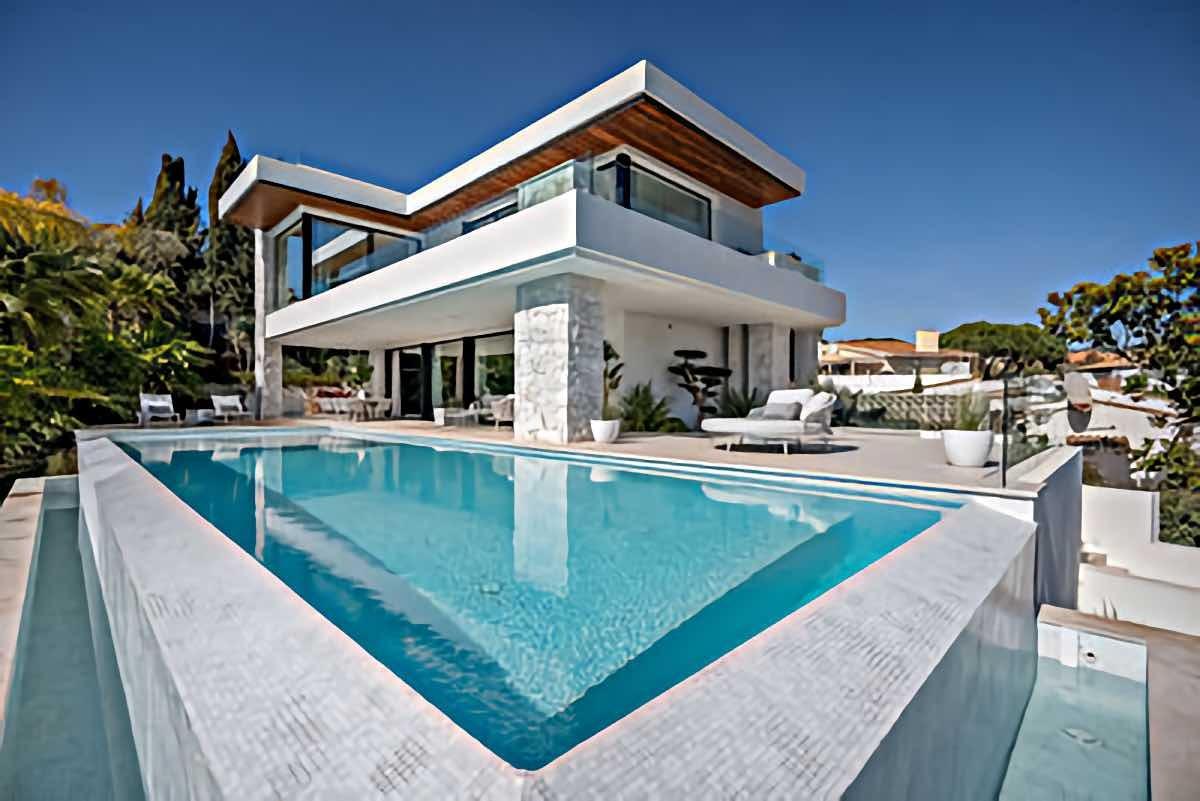 Villa for sale in Marbella - San Pedro and Guadalmina 2