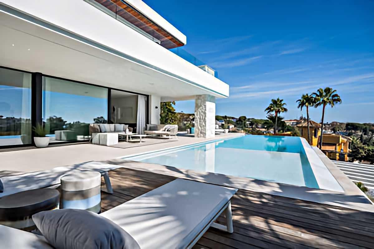 Villa for sale in Marbella - San Pedro and Guadalmina 3