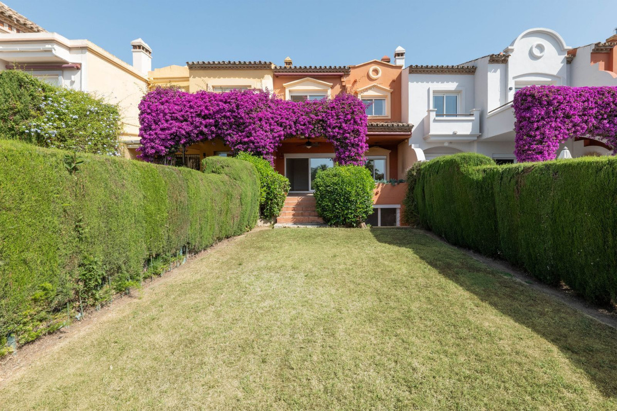 Townhouse te koop in Marbella - Nueva Andalucía 1