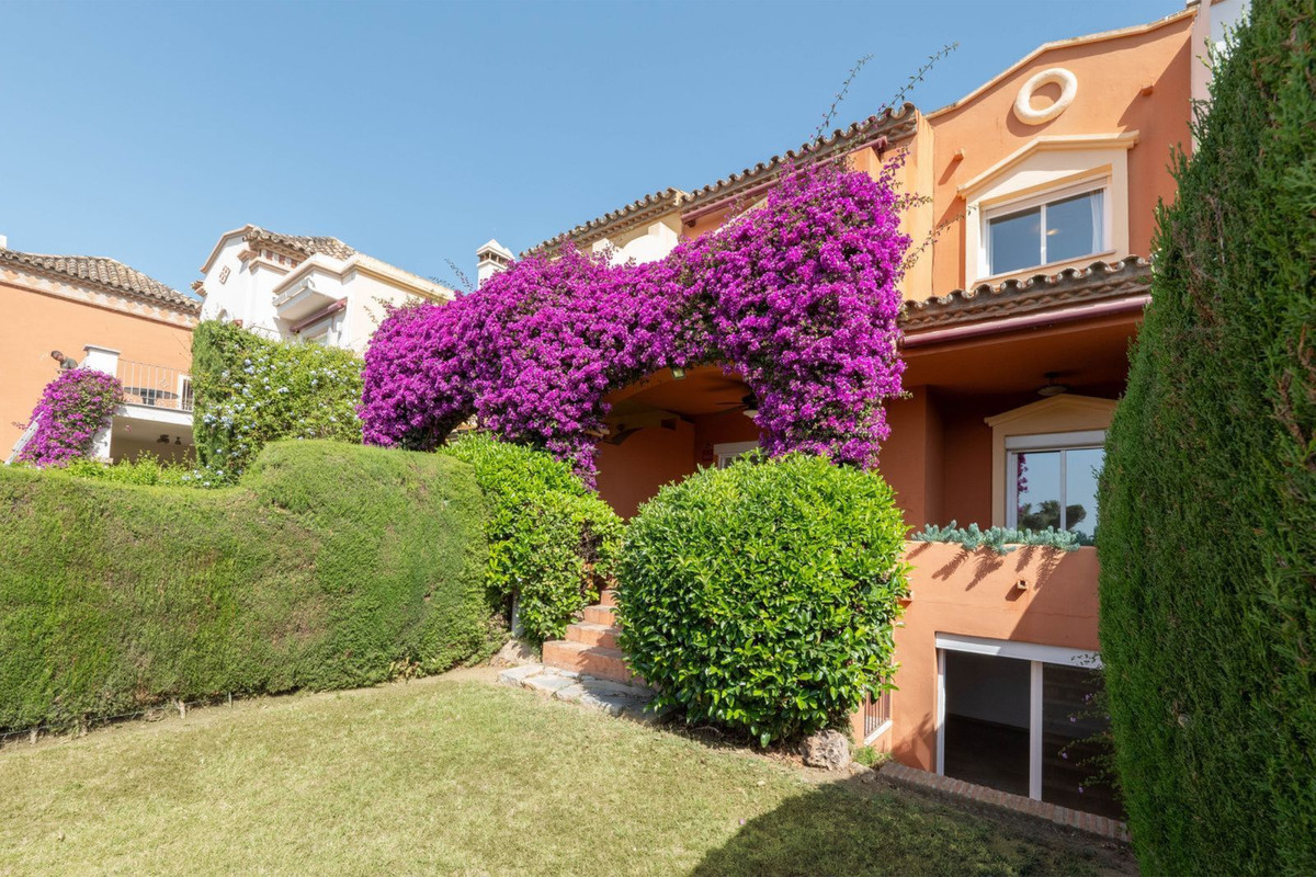 Townhouse te koop in Marbella - Nueva Andalucía 2