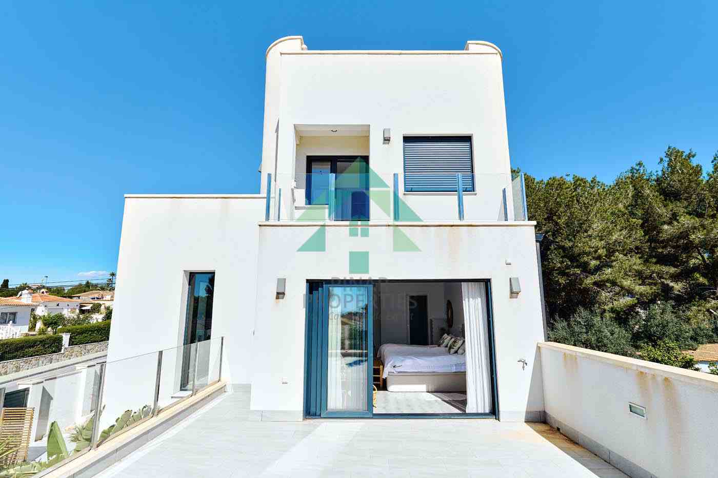 Villa till salu i Alicante 23