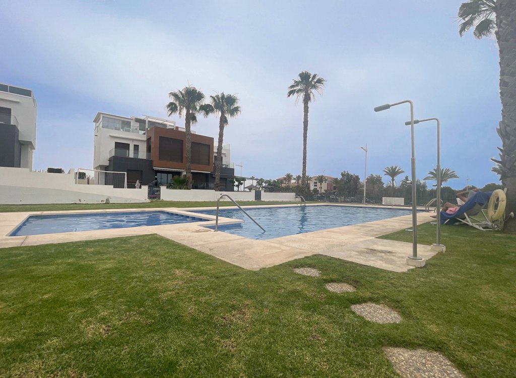 Apartamento en venta en Alicante 24